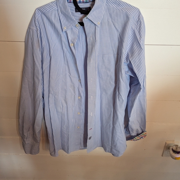 Daniel Cremieux Other - Daniel Cremieux Light Blue Pinstripe Button Down Shirt